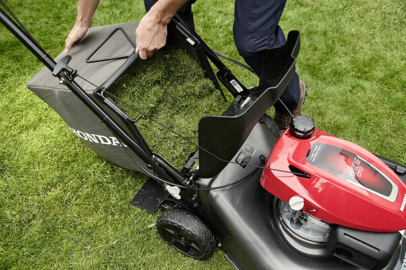 Honda HRN536VY 21" Variable Speed IZY Mower - Image 5