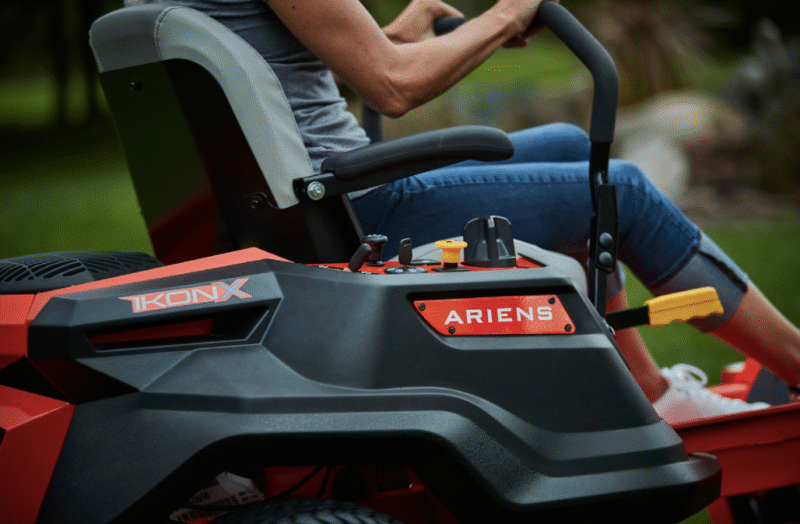 Ariens IKON XD 42 Zero Turn Ride On Mower - Image 2